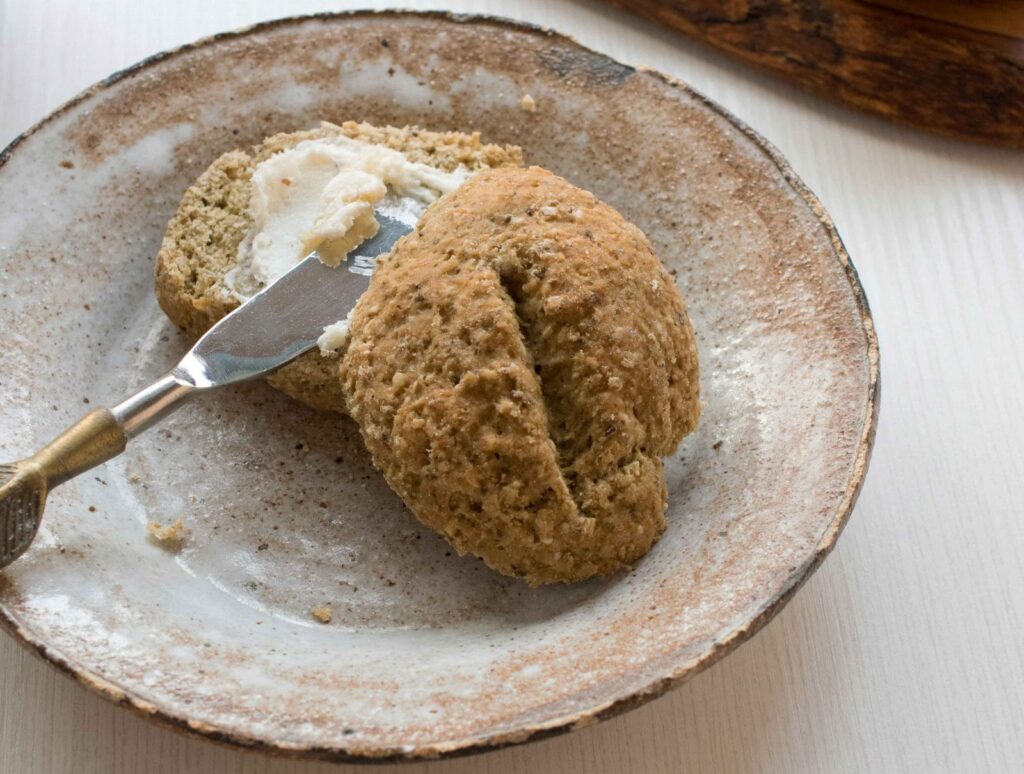 Gluten-Free Oat Rolls with butter
