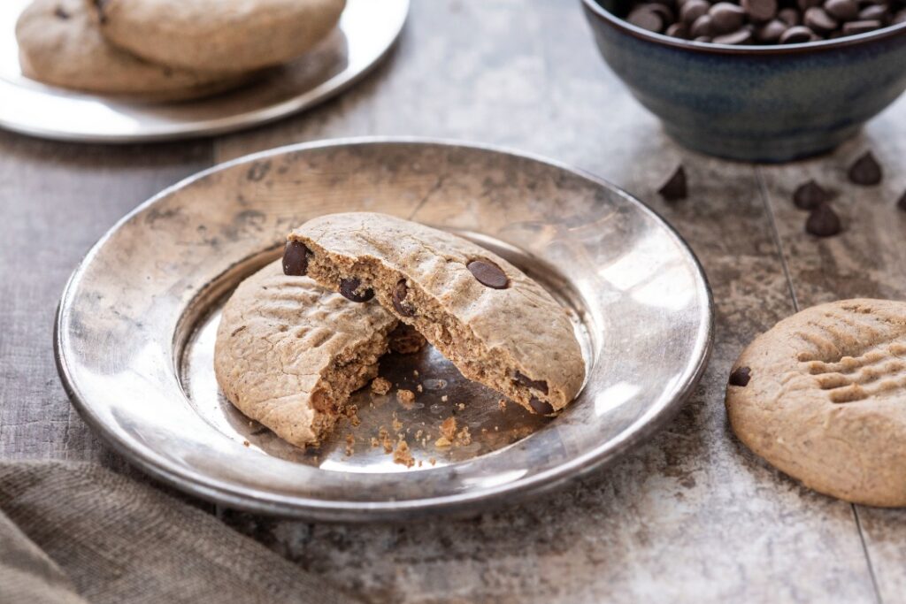 veagn and gluten free cookies on plate